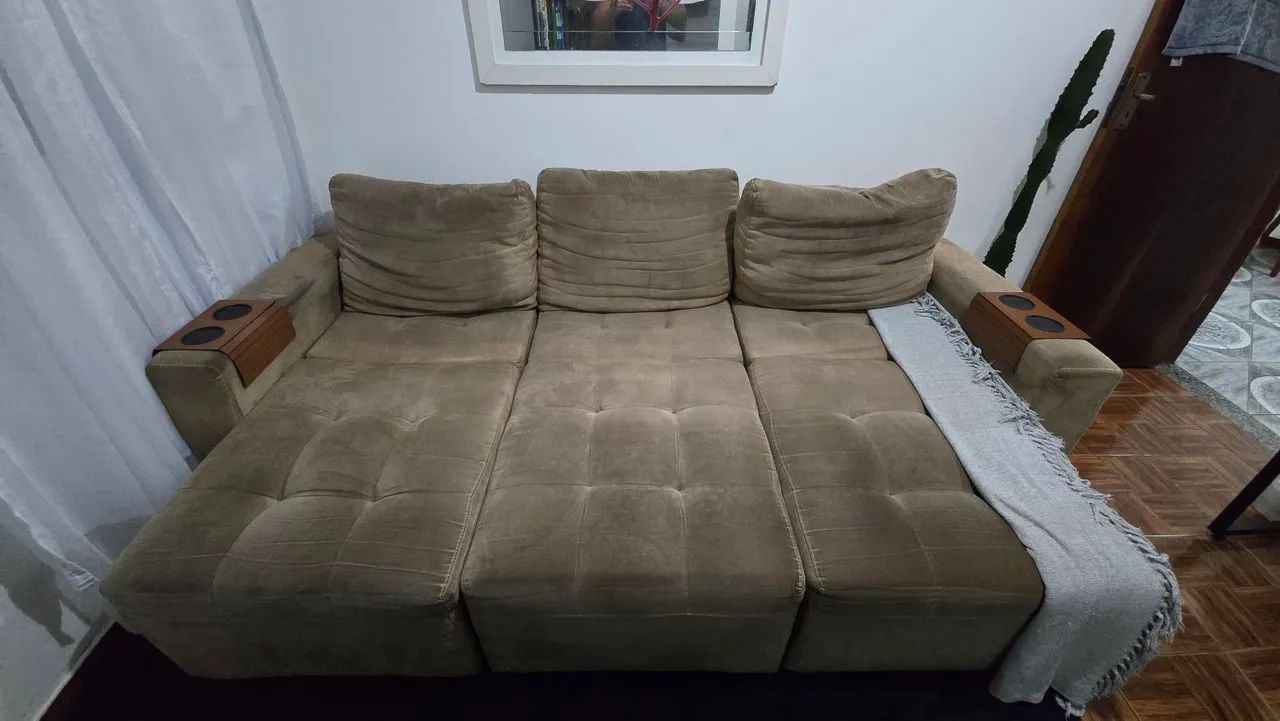 VENDO SOFÁ RETRÁTIL USADO - VIRA CAMA