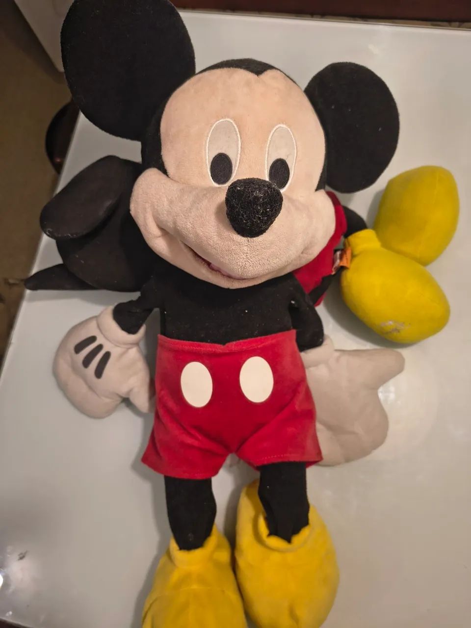 2 Mickeys pelúcia em excelente estado. - Foto 4
