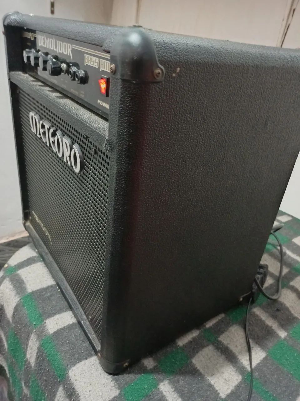 Cubo de baixo meteoro fwb50..top - Instrumentos musicais - Jorge