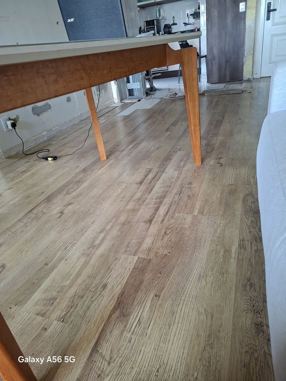 Vendo LAMINADO muito bem conservado