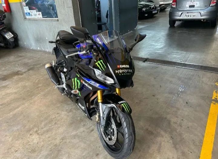 R3 2021 BAIXO KM! - Foto 2
