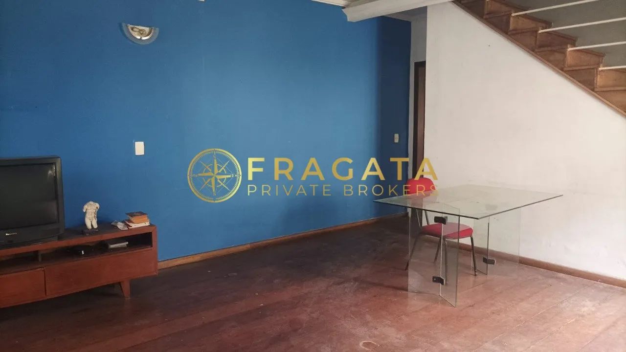 CASA DE VILA 261 m², 3 QUARTOS, 1 VAGA JARDINS
