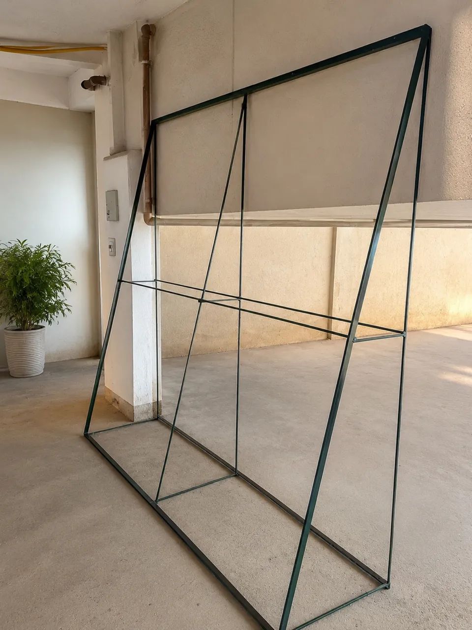 Toldo de ferro 2x2,10