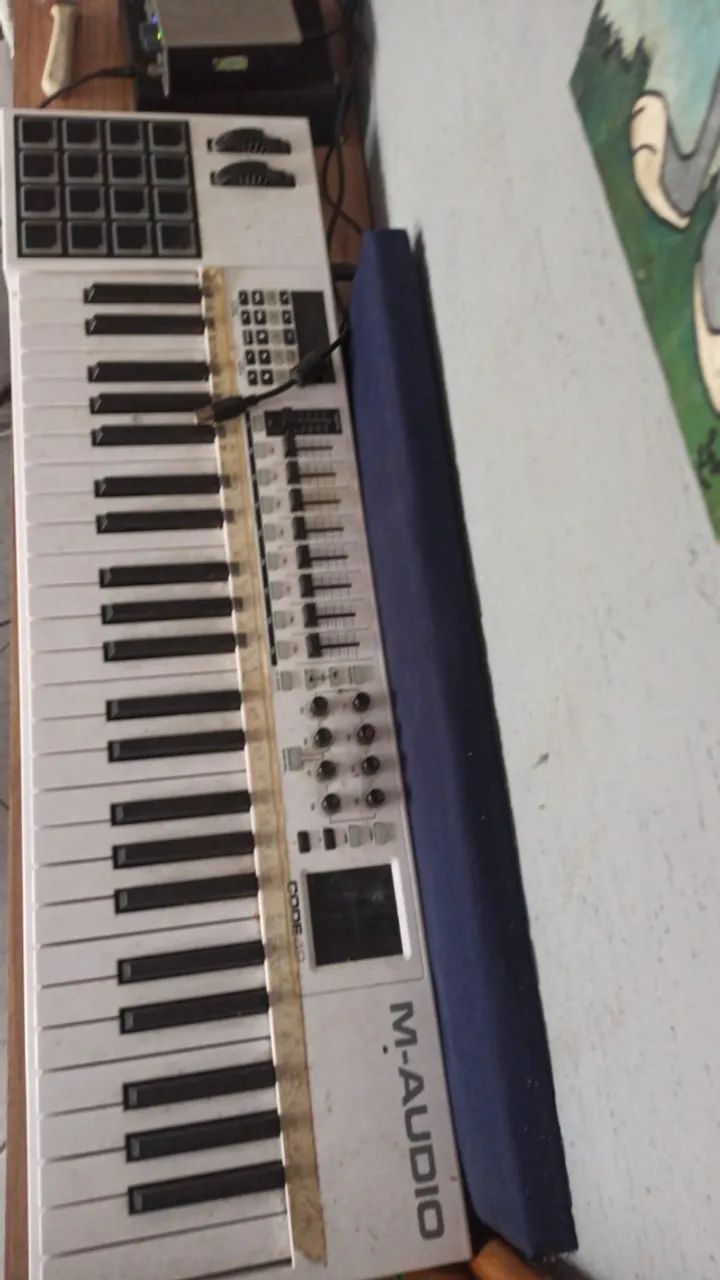 teclado midi code 49  - Foto 3