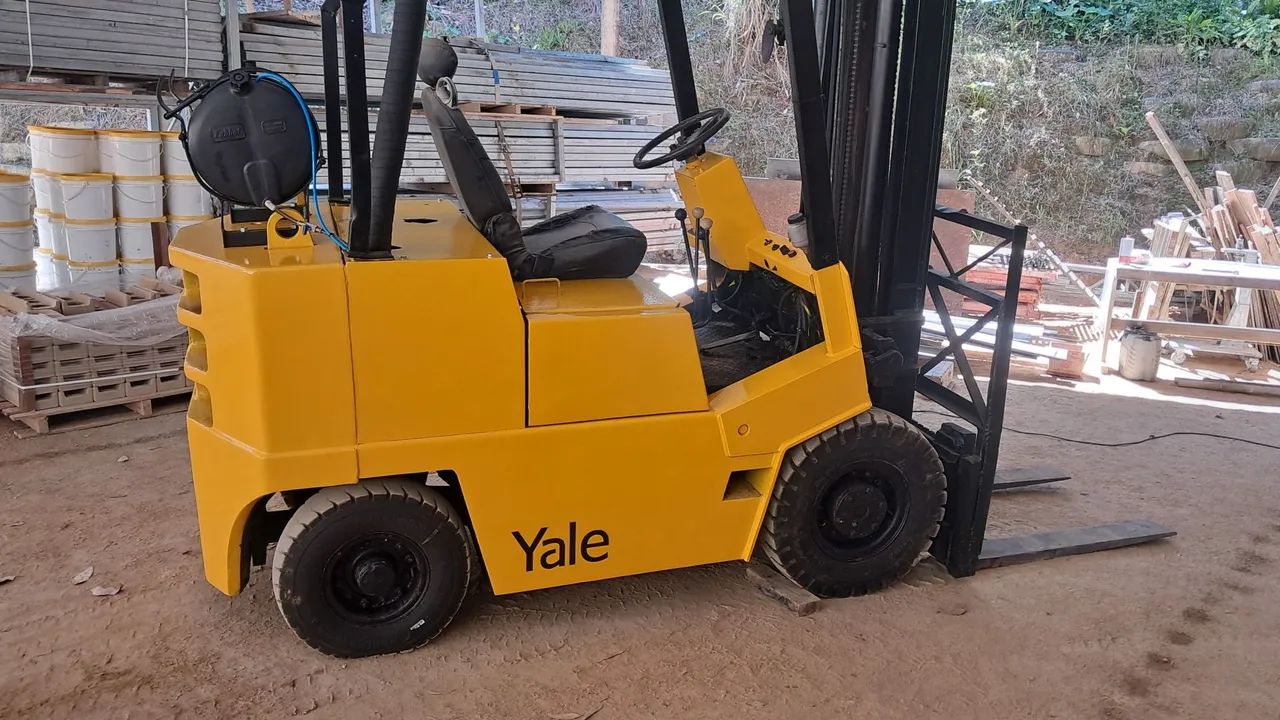 Empilhadeira Yale