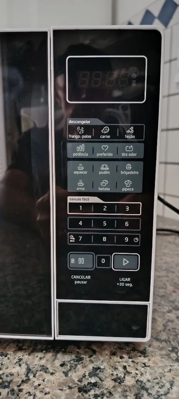 Microondas MIDEA 20L - Foto 2