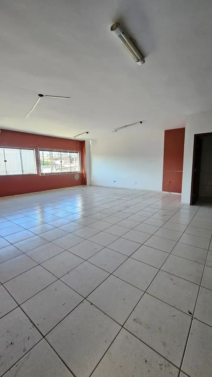 Sala Comercial Ampla para Locação - Foto 2