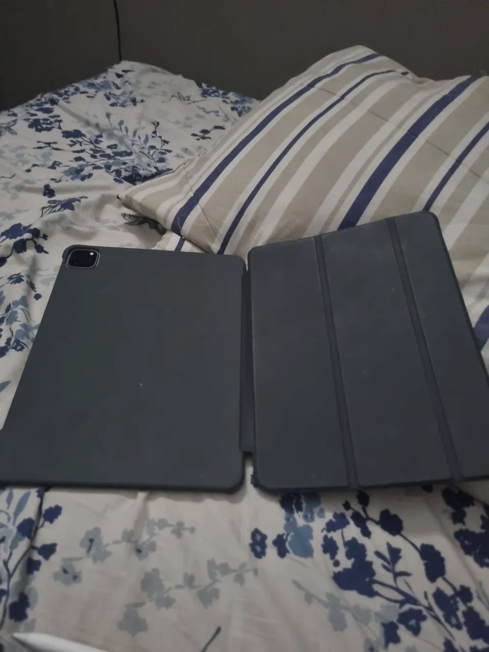 iPad 11 Polegadas 3ª geração + Capa - Foto 5