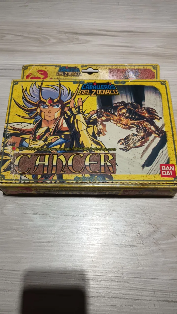 Saint Seiya | Cavaleiros do Zodíaco - Bronze V2 Ver. Gold | Black