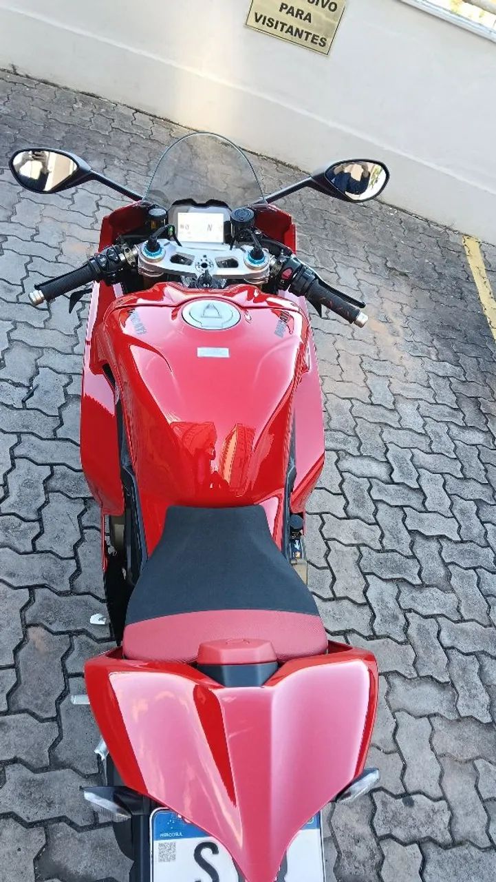 Ducati V4S