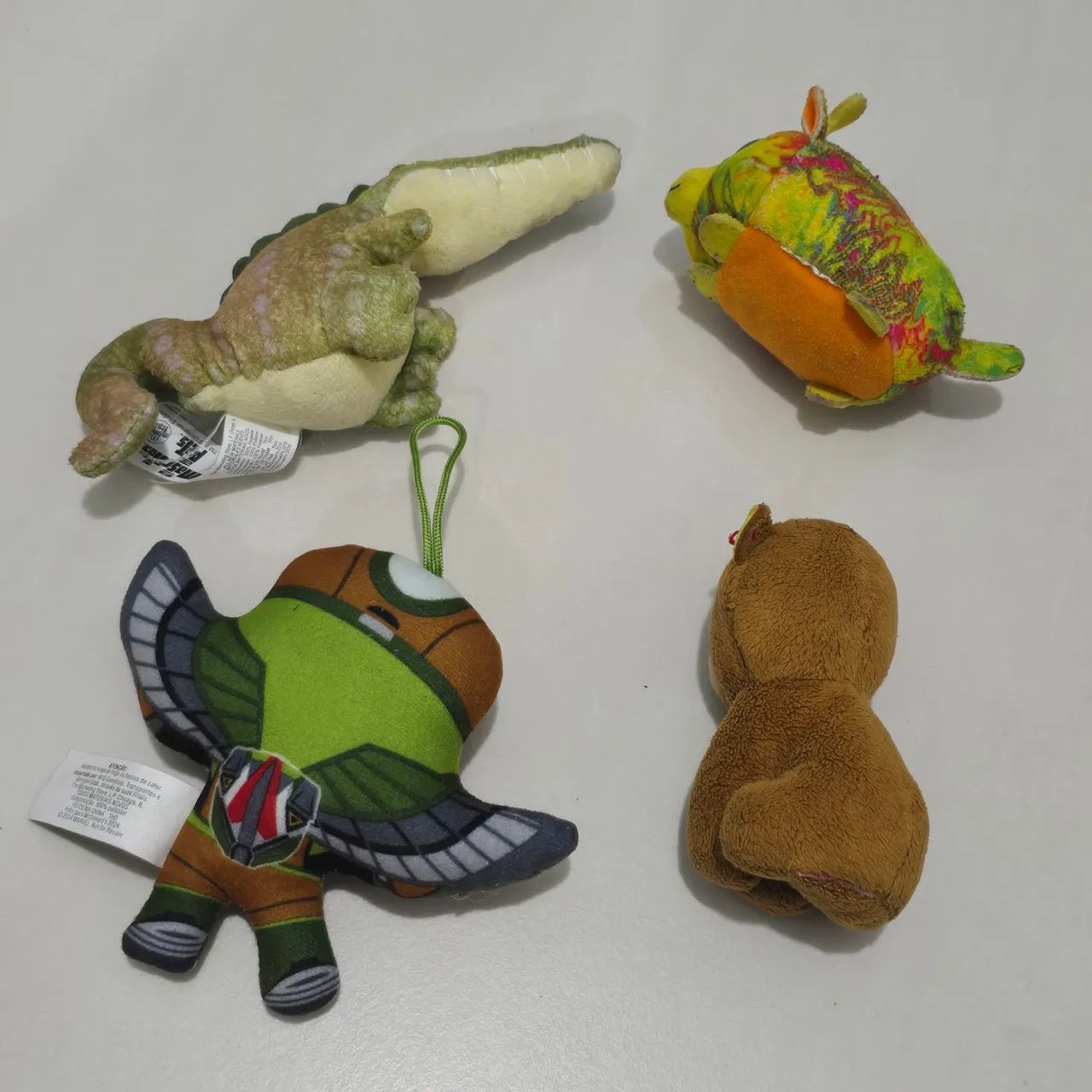 Kit com 4 pelúcia variadas do mc donalds - Foto 3