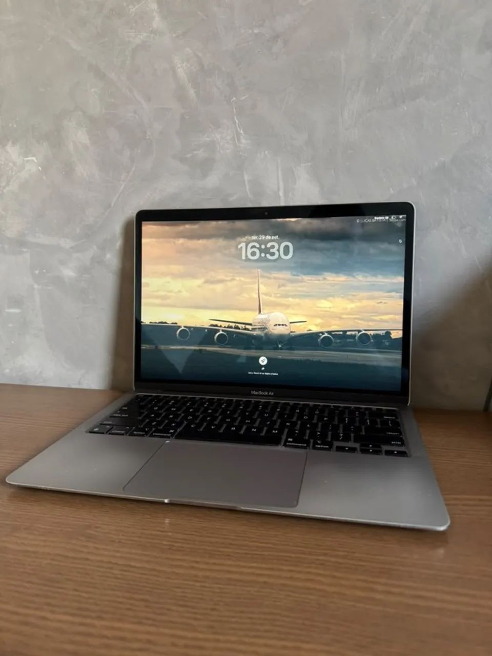 MacBook Air M1 2020 - Cinza Espacial  - Foto 2