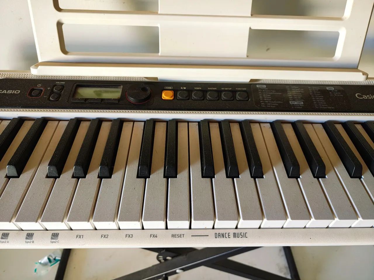 Teclado Cássio com suporte
