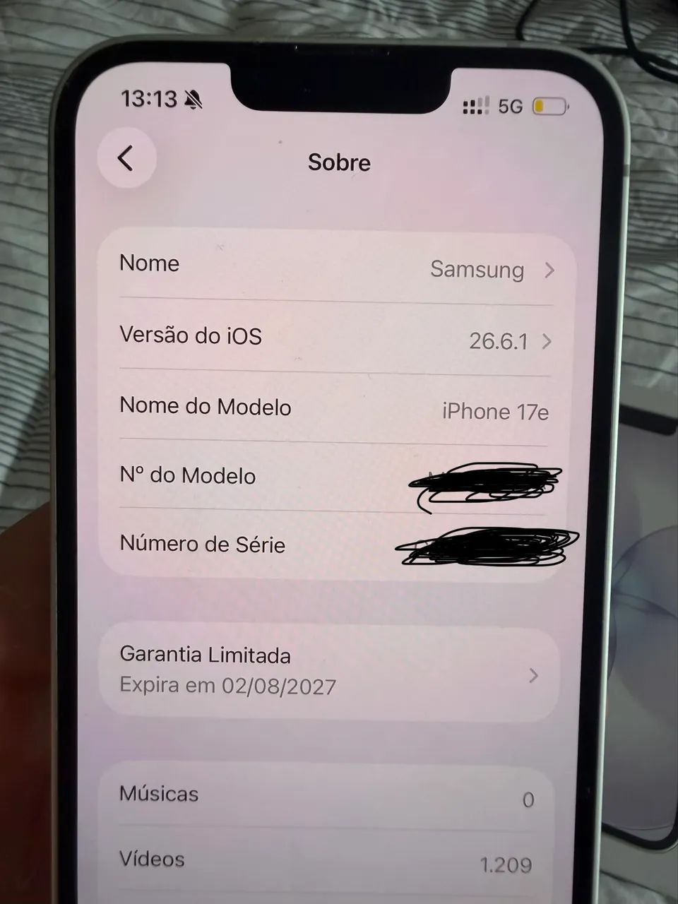 iPhone 17e 256gb garantia Apple 11 meses  - Foto 4
