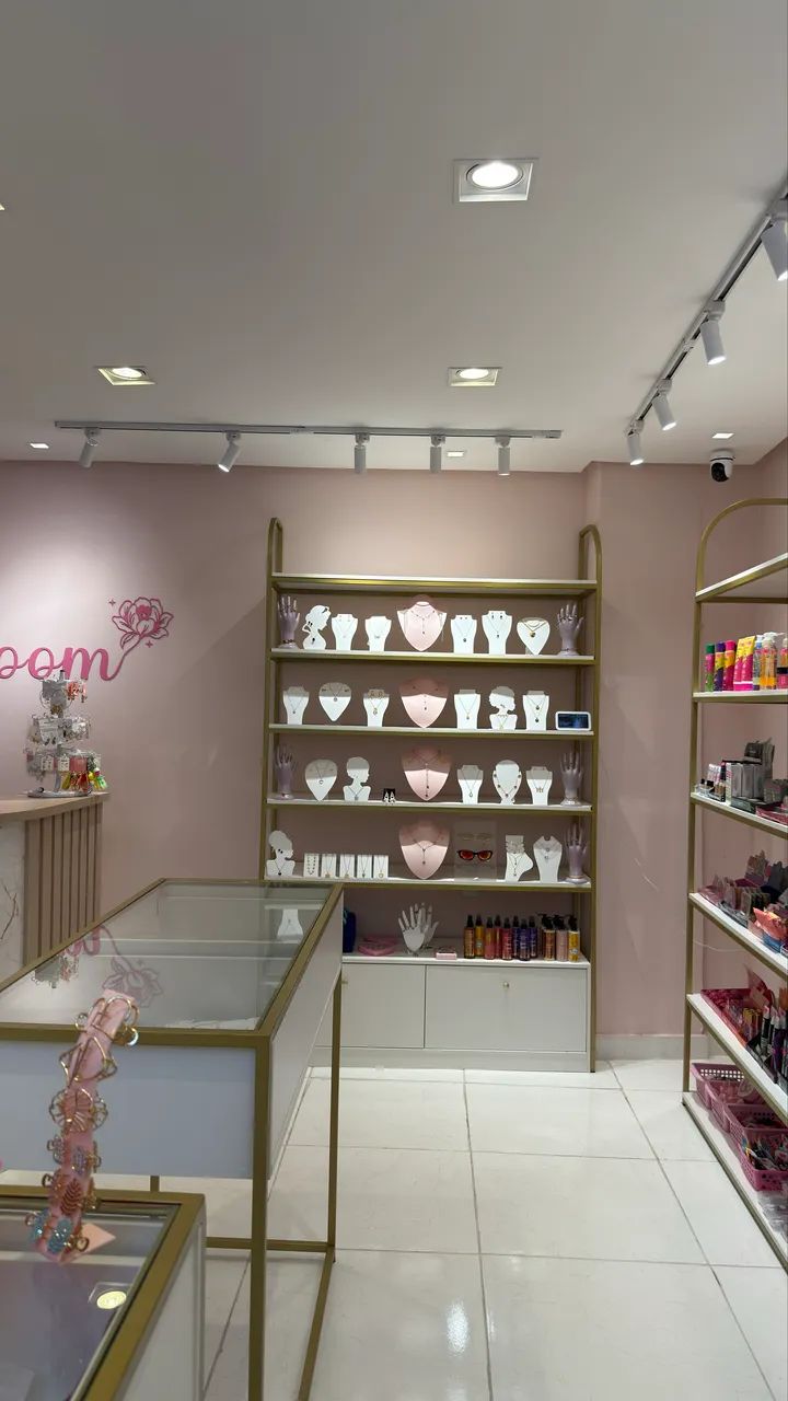 Vendo Loja Completa De Bolsas e Acessórios Femininos - Foto 5