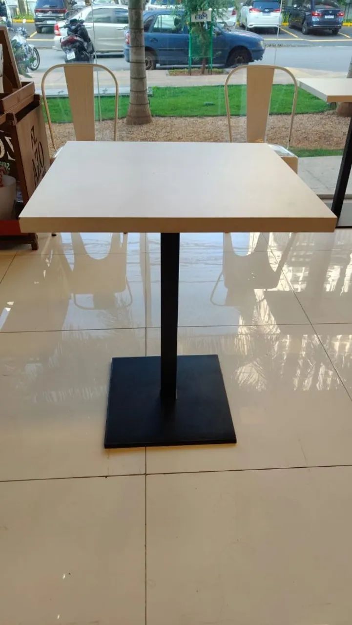 Vendo mesas para restaurante, bar, cafeteria 