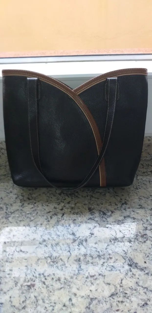 Bolsa de couro legítimo preta da marca Menegati - Foto 2