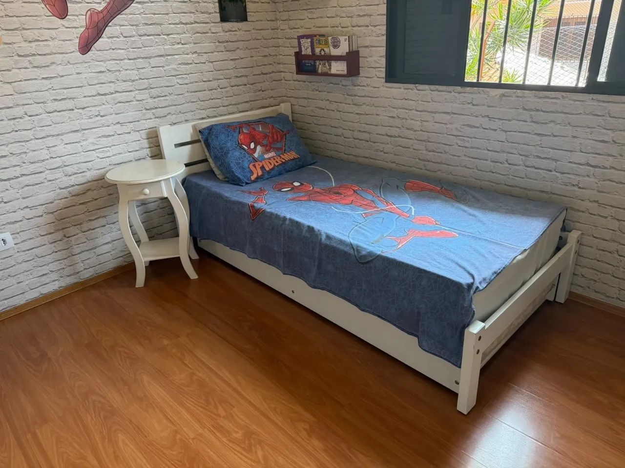 Bi Cama de solteiro e armário  - Foto 5