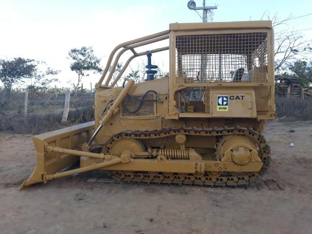 Trator D4E Caterpillar