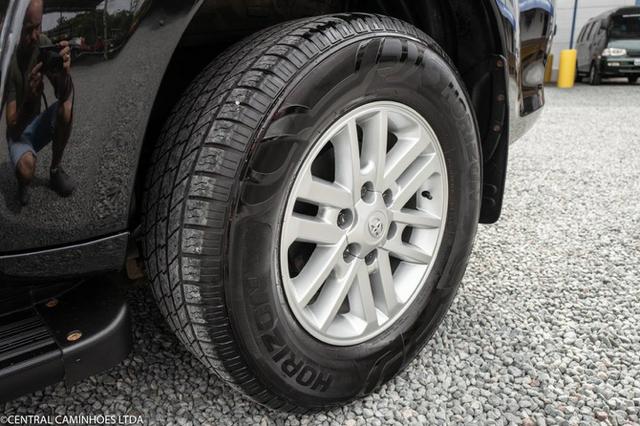 Toyota Hilux Sw4 7 Lugares - Foto 19