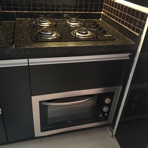 Lindo apartamento mobiliado e duas vagas de garagem - Foto 6