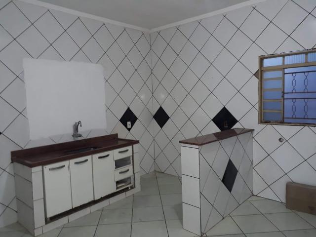 Vendo ampla Casa no bairro Dom Bosco