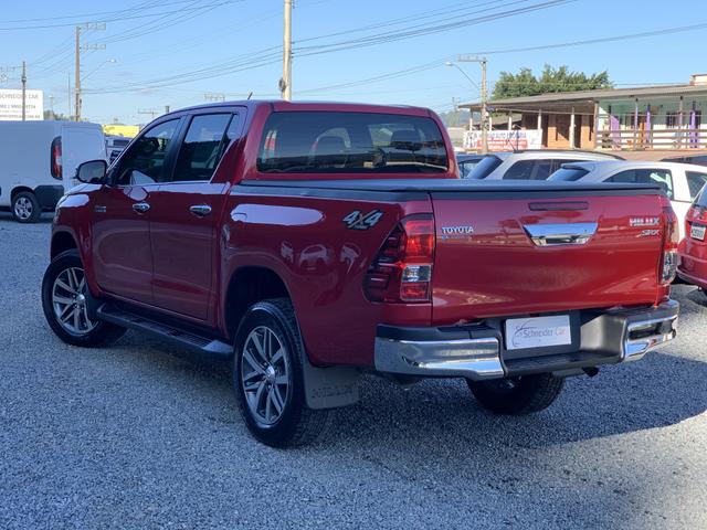 Toyota Hilux Srx 2016 36000 km - Foto 6