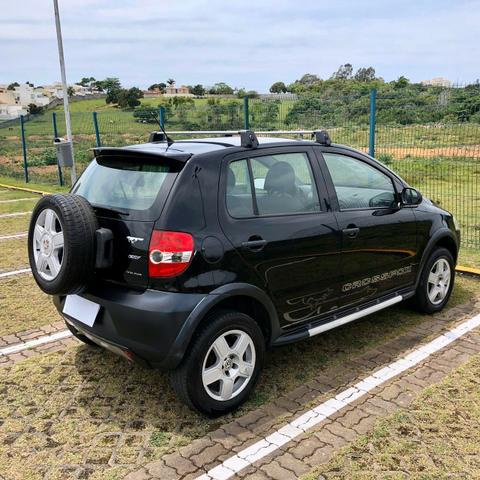 Vw- CrossFox 1.6 Manual Flex - 2008 - Foto 5