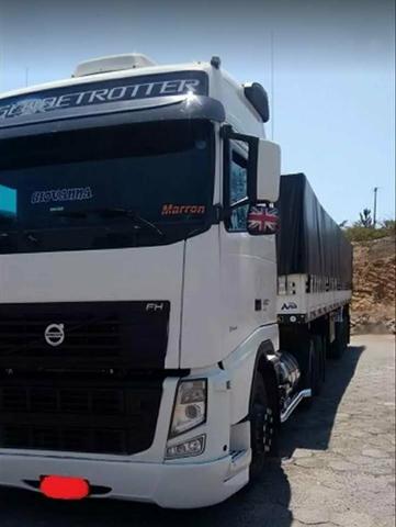 Volvo Fh12 460 Engatado na LS