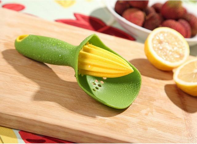 Espremedor Fruta Manual c/ Separador de Sementes em Silicone - Foto 5