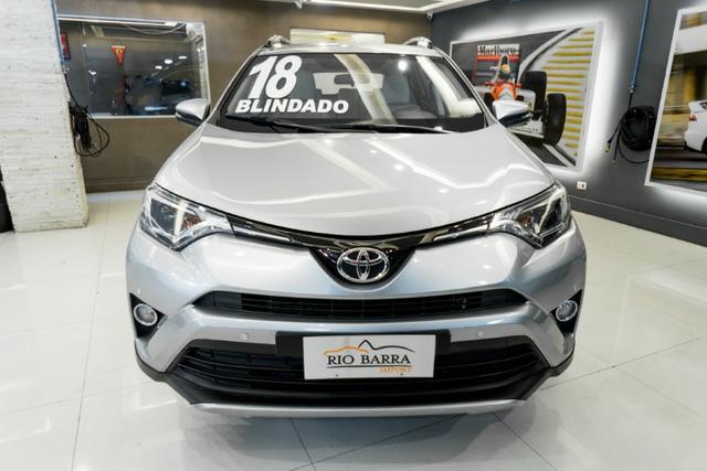 Toyota RAV4 4x2 2018 Blindado - Foto 9