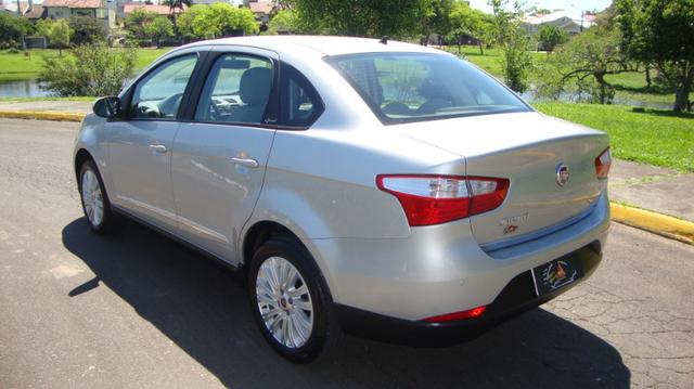 Grand Siena 2015!!! R$35.900,00! C/ Opção de CONSÓRCIO!! - Foto 9