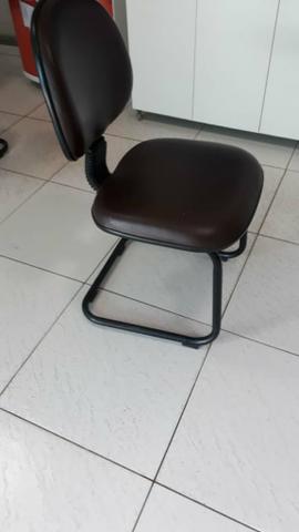 Cadeira pns fixa , fazemos em diversas cores