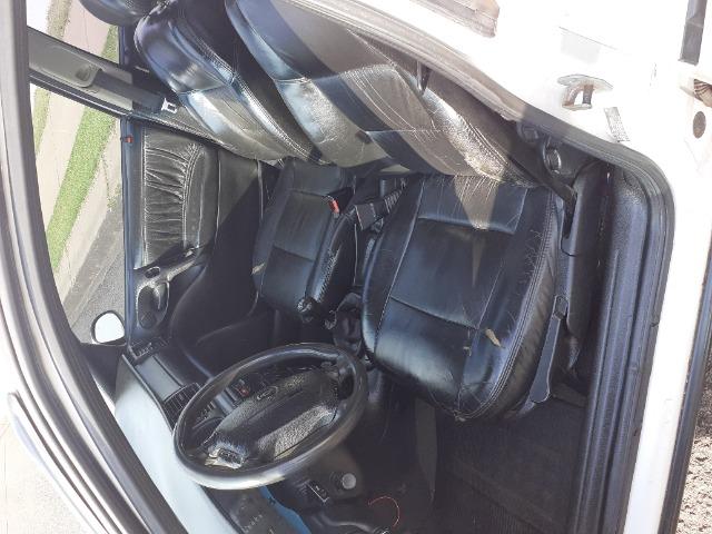 Vendo ou troco por carro de maior valor - Foto 3