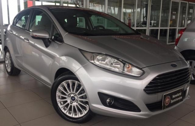 FORD FIESTA 1.6 TITANIUM HATCH 16V FLEX 4P POWERSHIFT. - Foto 2