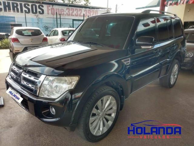 Pajero Full HPE 2014
