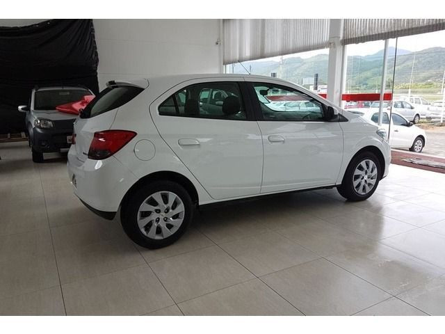 Chevrolet onix 1.4 - Foto 3