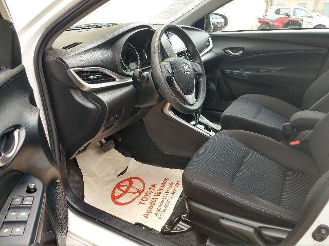 Yaris Sd XL Plus 1.5 - Foto 9