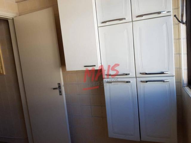 Boqueirão, próximo á praia,amplo, elevador, garagem demarcada - Foto 8