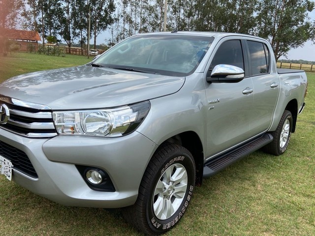 TOYOTA HILUX SRV 17/17 FLEX AUTOMÁTICA 79.000 KM ? ÚNICO DONO! BR -