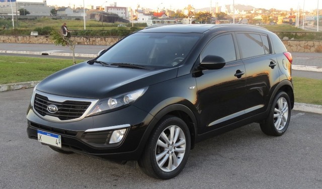 SPORTAGE LX 2.0 2012 PRETA COM GNV 5° GERAÇÃO E BAIXA KILOMETRAGEM, CARRO LINDO E LACRADO