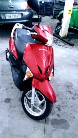 HONDA LEAD ZERADA BAIXO KM