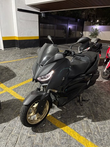 YAMAHA XMAX 250