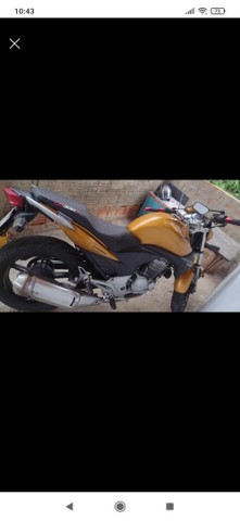 CB 300