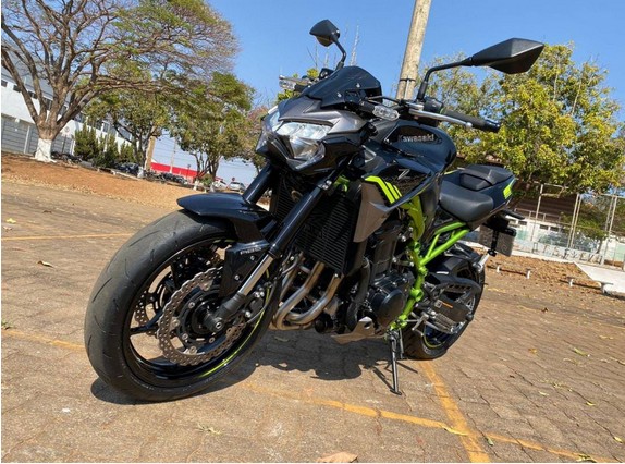 KAWASAKI Z900 2021