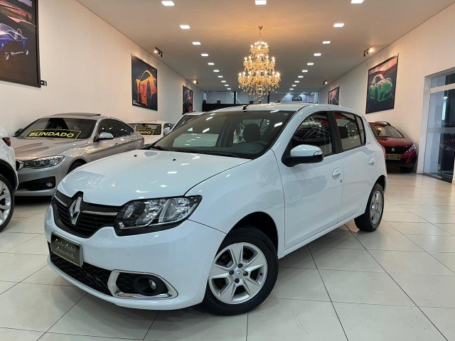 RENAULT SANDERO DYNAMIQUE 2015