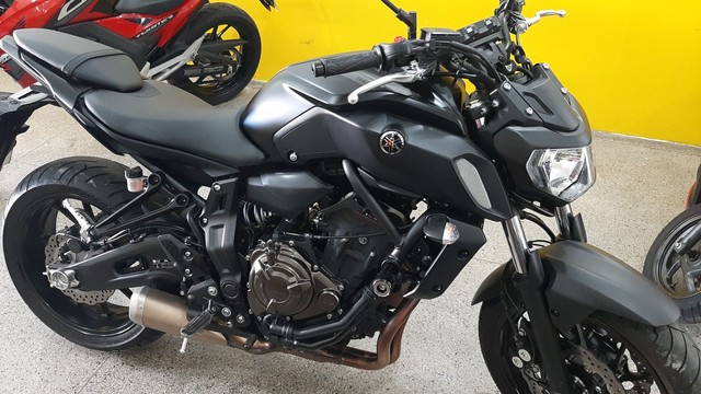 YAMAHA MT 07