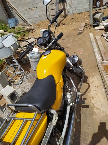 VENDE-SE UMA CG 125 CARGO