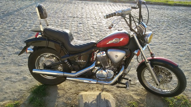 HONDA SHADOW 600 2004