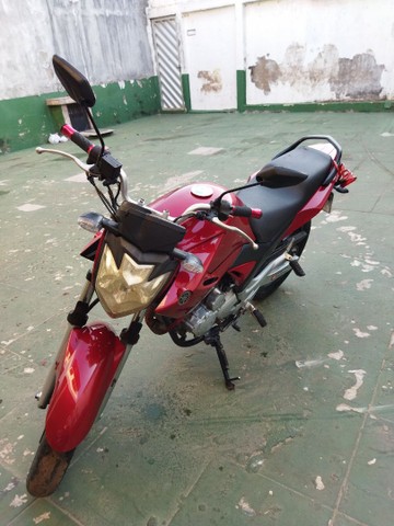 MOTO YAMAHA FAZER 250